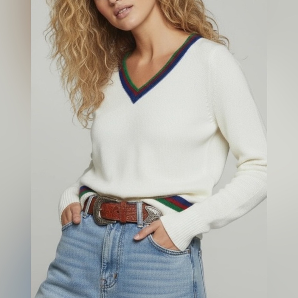 3/$15 POL V-Neck Sweater in Cream with Blue, Red & Green Accents Small